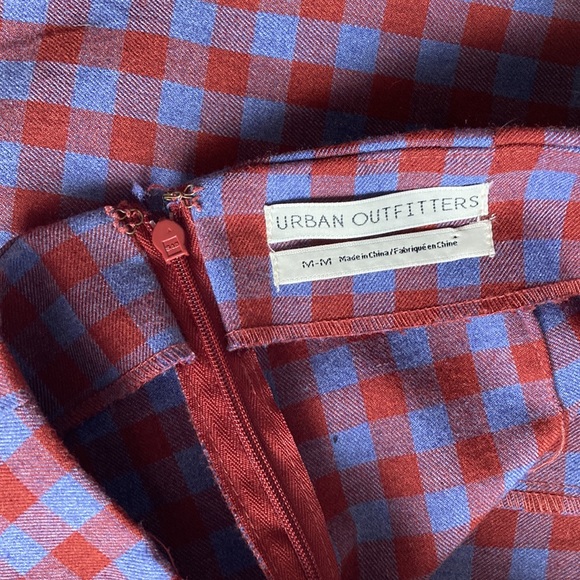 2 Urban Outfitters Mini Skirts - Picture 4 of 11